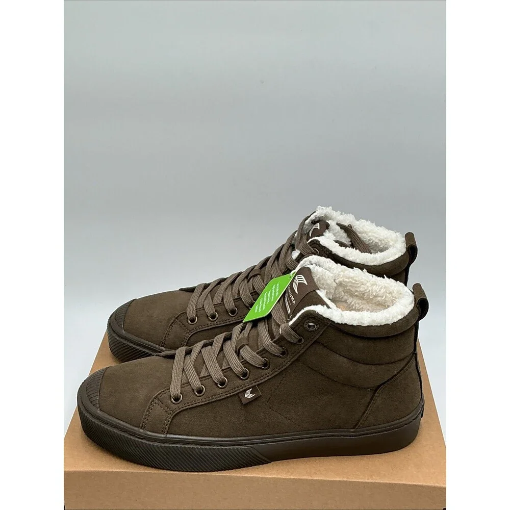 Cariuma OCA Therma High Sneakers Men's 9 All Teak Shearling Lined Boots Eby4486